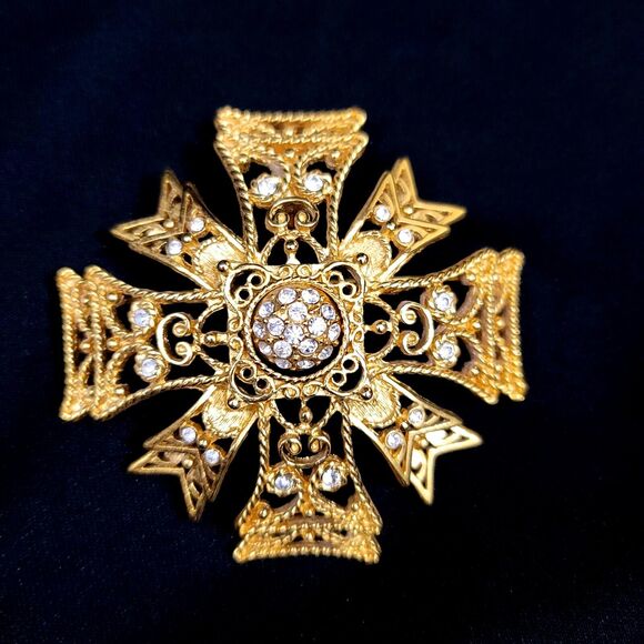 Kenneth Jay Lane 2.5" Gold Cross Brooch or Pendant 1990s - Picture 1 of 13